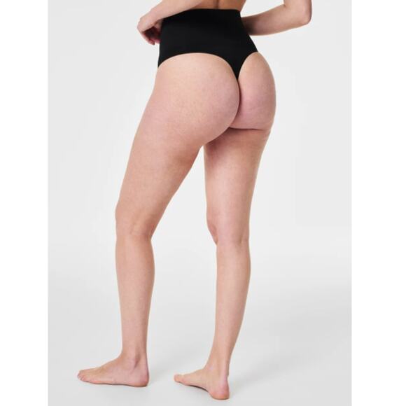 NEW SPANX Very Black ExtraOrdinary EcoCare Seamless Shaping Thong Plus Size 1X - Picture 6 of 10